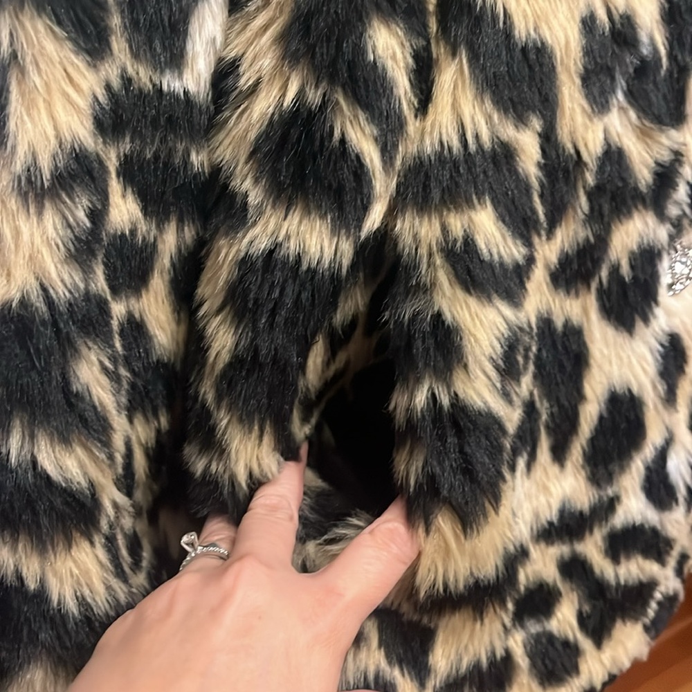 ModCloth “Cheetah” Coat - Picture 3 of 4